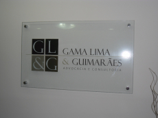 gallery/painel de vidro com recorte - 2